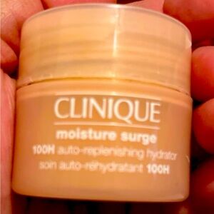 Clinique Moisture Surge Face Moisturizer